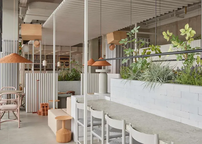 Locke At East Side Gallery Berlin